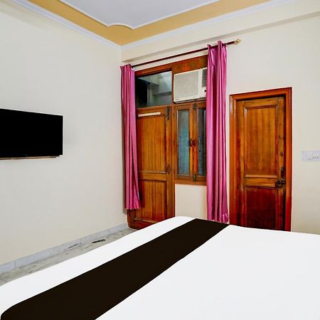 Hotel O Nd Home Cottage Ghaziabad Bagian luar foto