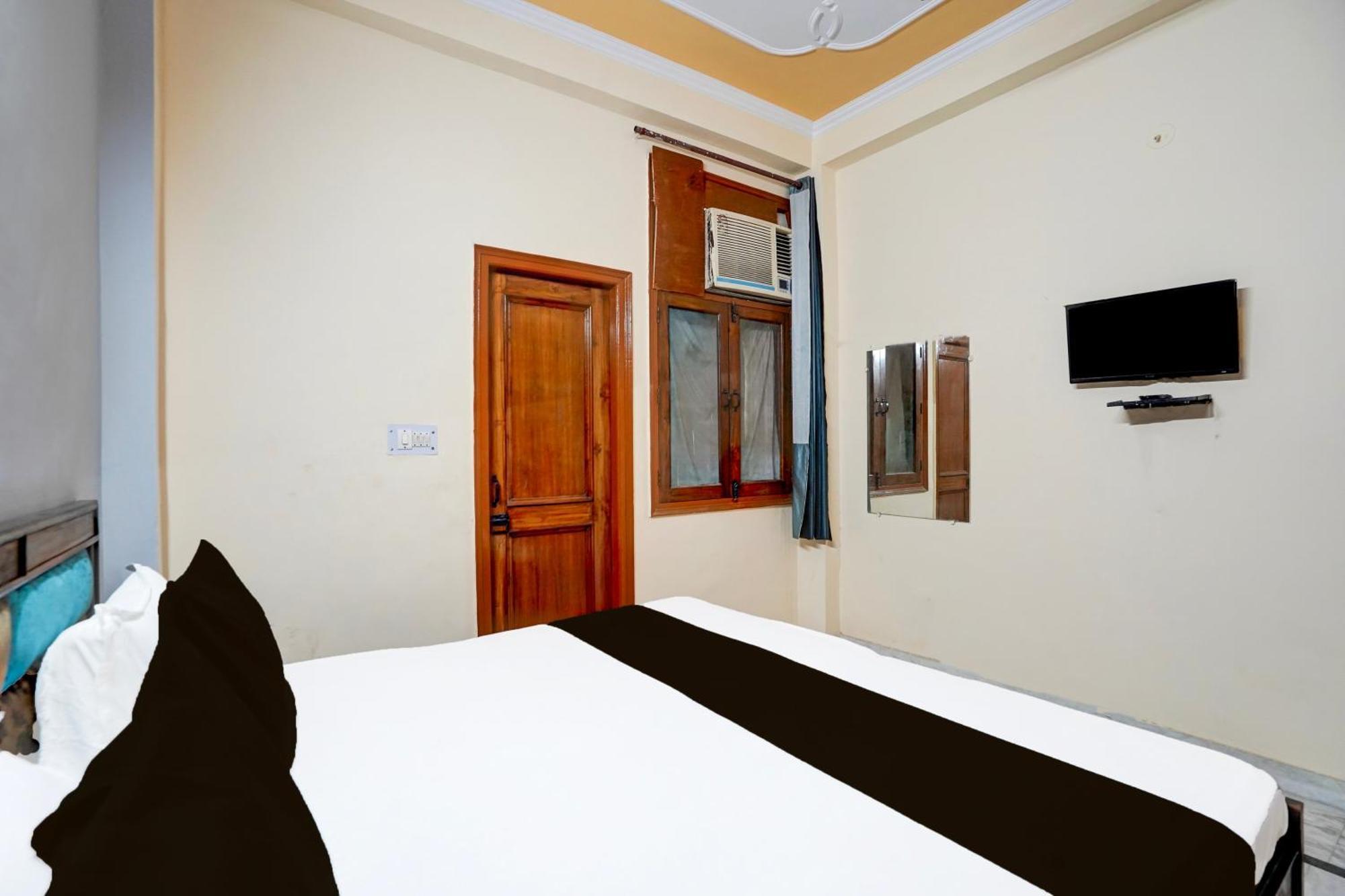 Hotel O Nd Home Cottage Ghaziabad Bagian luar foto
